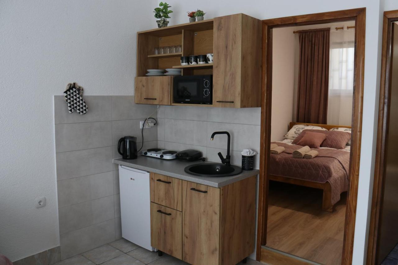 Apartman Eva ヤイツェ エクステリア 写真